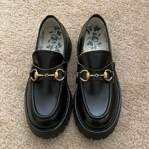 Leather lug sole Horsebit loafer